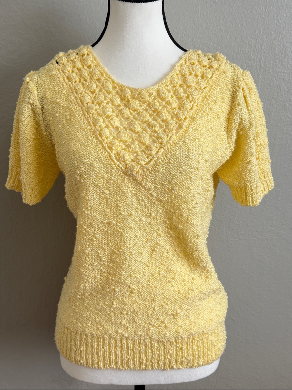 VTG Yellow Popcorn Knit Cottagecore Short Sleeve Crochet Sweater S/M
